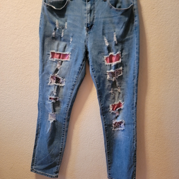 generic Denim - Trendy Distressed Straight Leg Jeans - Light Blue